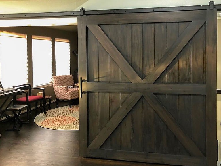 4 Unique Ways to Use Barn Doors – By Masonite