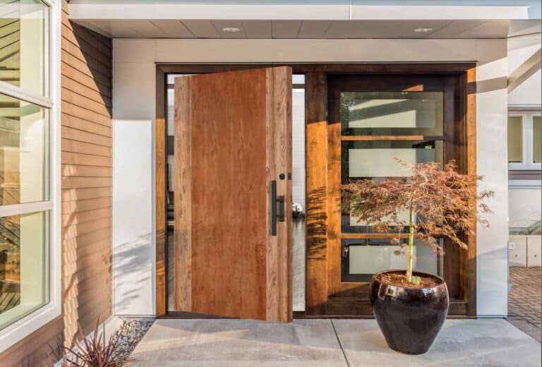4 Statement Front Door Trends That Will Boost Your Home’s Curb Appeal – By Simpson
